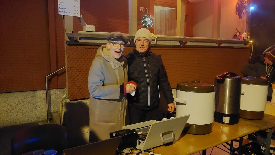 2025-12-14-Besinnliche-Adventfeier-Funkenzunft-Röns-19.59.39.jpeg